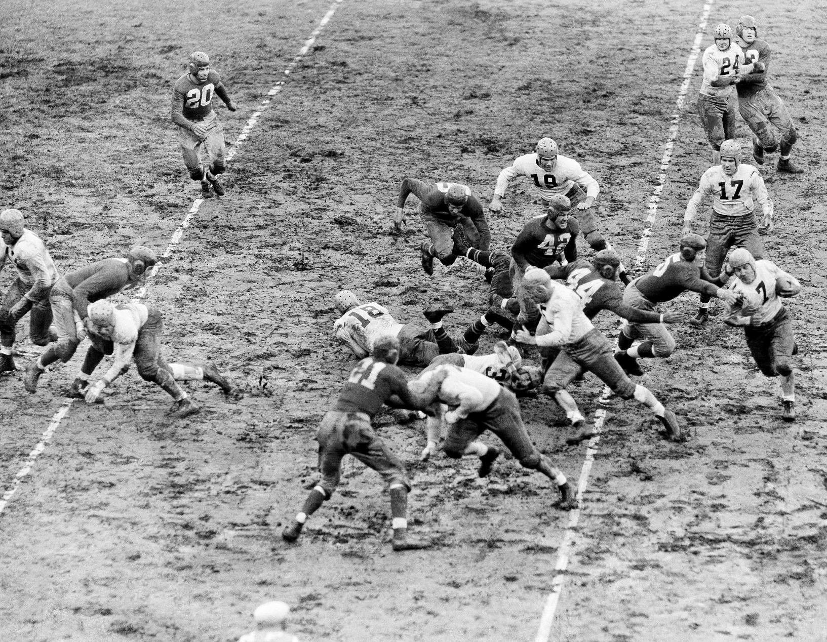 Muddy defeat at Polo Grounds in 1938